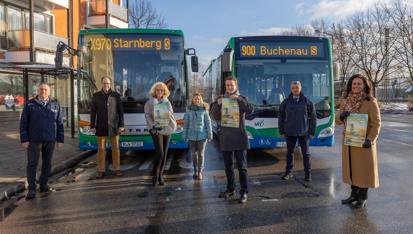 v.l.n.r.: H. Miftari (BF Fa. Geldhauser), Dr. B. Rosenbusch (MVV-Geschftsfhrer), A. Kammerl (stellv. Brgermeisterin Starnberg), I. Weber (Leiterin Mobilittsprojekte LRA-STA), Landrat S. Frey, Z. Hodzic (BF  Fa. Enders), MdL Dr. U. Eiling-Htig