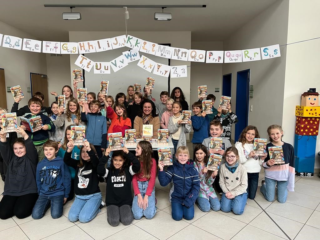 Vorlesetag an der Grundschule Feldafing mit Frau Dr. Ute Eiling-Htig