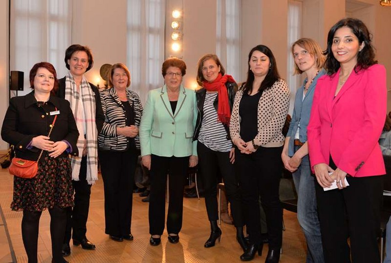 Verena Osgyan, Dr. Ute Eiling-Htig, Eva Gottstein, Barbara Stamm, Dr. Simone Strohmayr, Lamya Kaddor, Judith Alnder, zlem Sarikaya.